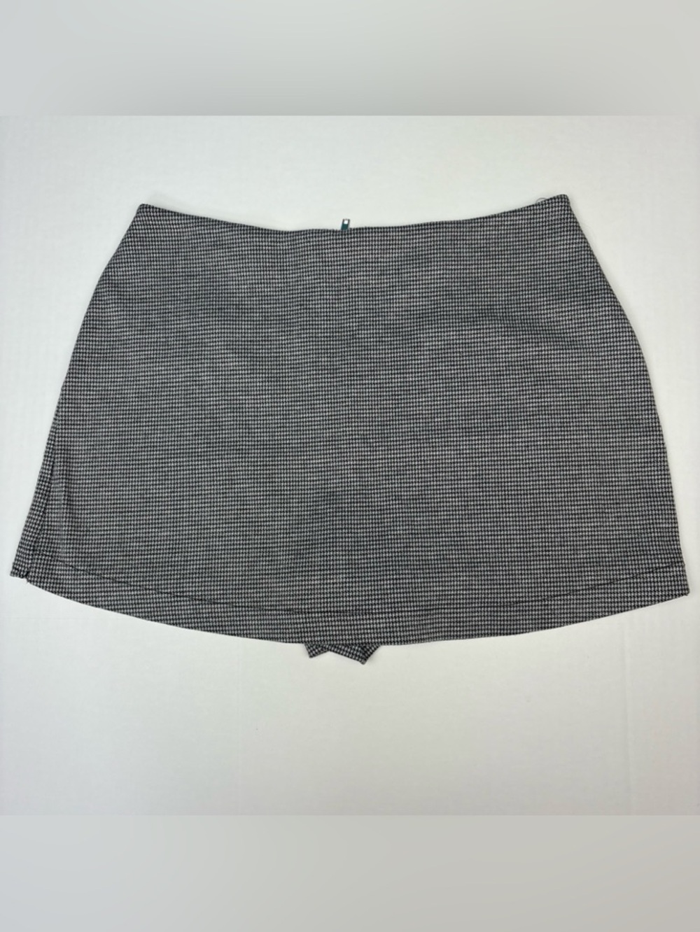 Forever 21 Women Large Skort Houndstooth Black White Skirt Shorts Stretch Zip